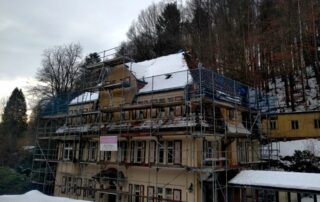 Felsengrund & Friedensburg Gästehäuser GmbH - Dachsanierung Felsengrund